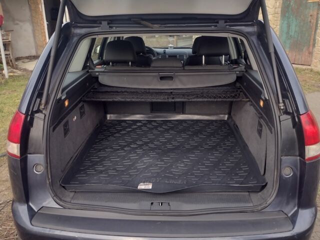 Серый Опель Вектра, объемом двигателя 1.9 л и пробегом 400 тыс. км за 5700 $, фото 1 на Automoto.ua