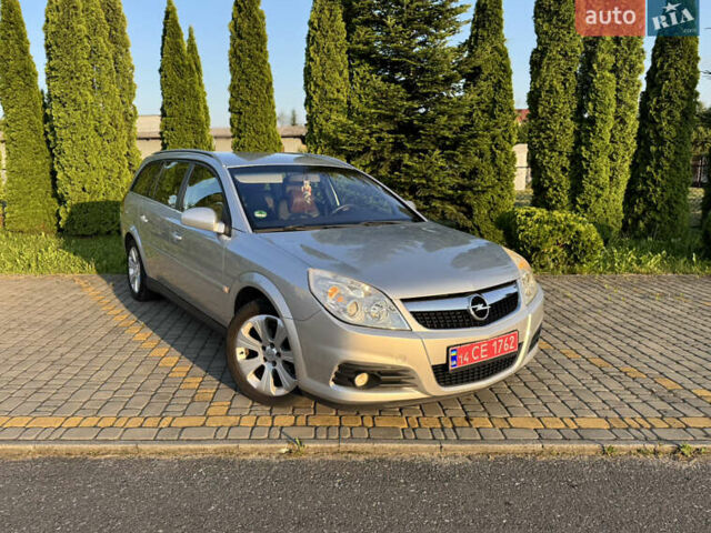 Сірий Опель Вектра, об'ємом двигуна 1.9 л та пробігом 273 тис. км за 6000 $, фото 2 на Automoto.ua