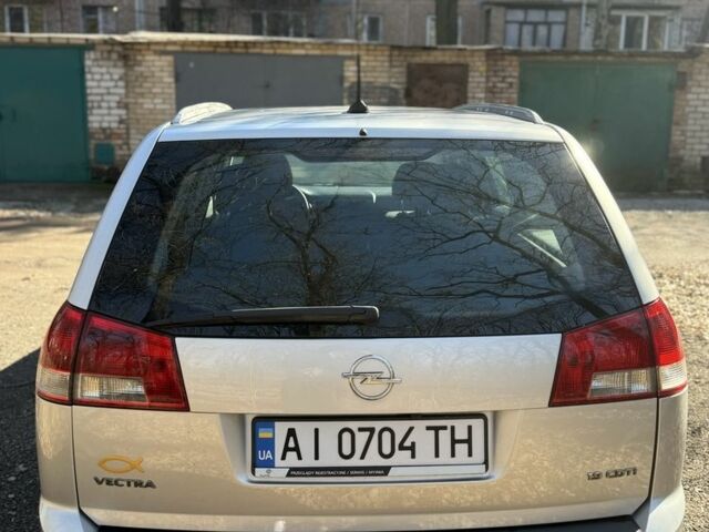 Серый Опель Вектра, объемом двигателя 1.9 л и пробегом 300 тыс. км за 3250 $, фото 3 на Automoto.ua