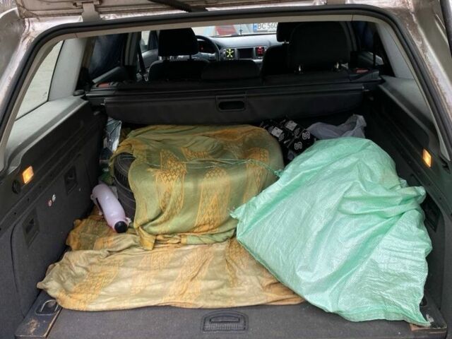 Серый Опель Вектра, объемом двигателя 1.8 л и пробегом 227 тыс. км за 2800 $, фото 9 на Automoto.ua