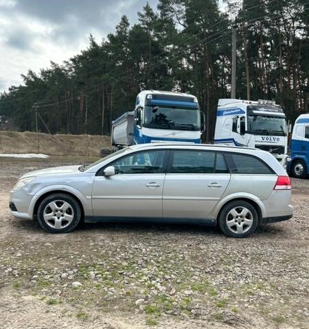 Серый Опель Вектра, объемом двигателя 1.8 л и пробегом 227 тыс. км за 2888 $, фото 9 на Automoto.ua