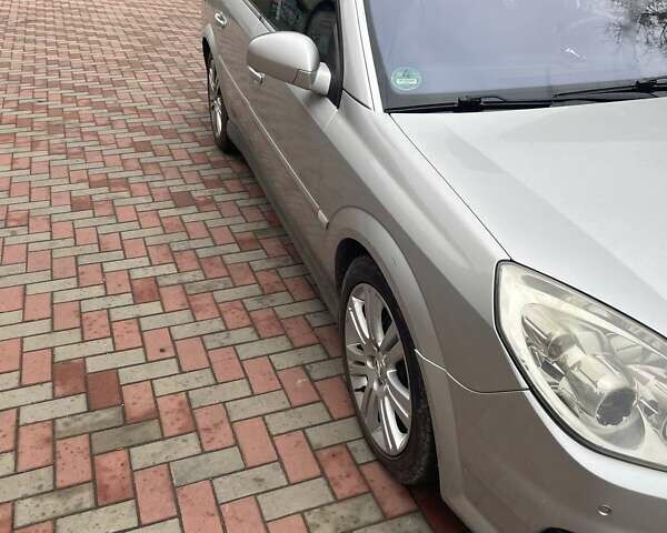 Сірий Опель Вектра, об'ємом двигуна 1.91 л та пробігом 323 тис. км за 4850 $, фото 9 на Automoto.ua