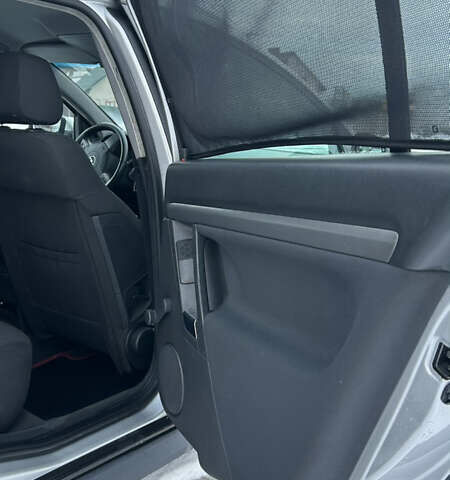 Серый Опель Вектра, объемом двигателя 1.8 л и пробегом 226 тыс. км за 2799 $, фото 12 на Automoto.ua