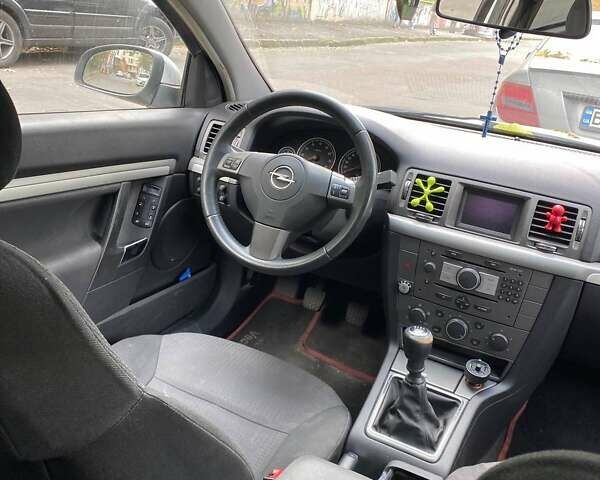 Опель Вектра 2007 в Львове на Automoto.ua Серый Опель Вектра, объемом двигателя 1.8 л и пробегом 225 тыс. км за 3000 $, фото 23 на Automoto.ua