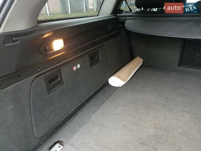 Серый Опель Вектра, объемом двигателя 1.9 л и пробегом 319 тыс. км за 4500 $, фото 20 на Automoto.ua