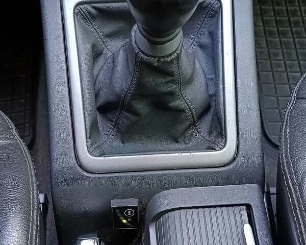 Серый Опель Вектра, объемом двигателя 1.8 л и пробегом 238 тыс. км за 5400 $, фото 9 на Automoto.ua