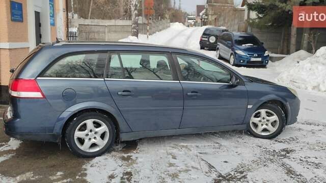 Серый Опель Вектра, объемом двигателя 1.9 л и пробегом 208 тыс. км за 3000 $, фото 4 на Automoto.ua