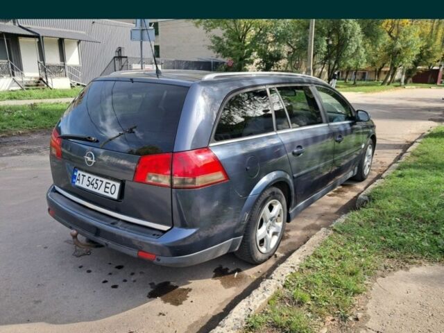 Серый Опель Вектра, объемом двигателя 1.8 л и пробегом 315 тыс. км за 4400 $, фото 2 на Automoto.ua