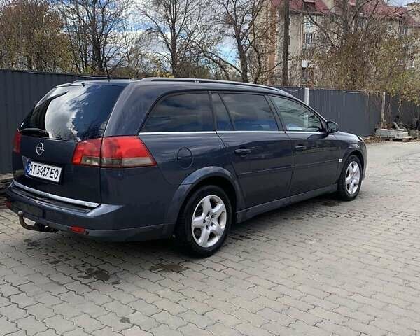Серый Опель Вектра, объемом двигателя 1.8 л и пробегом 320 тыс. км за 4150 $, фото 2 на Automoto.ua