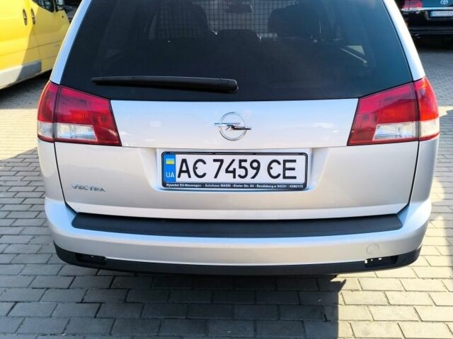 Серый Опель Вектра, объемом двигателя 1.9 л и пробегом 236 тыс. км за 6800 $, фото 3 на Automoto.ua
