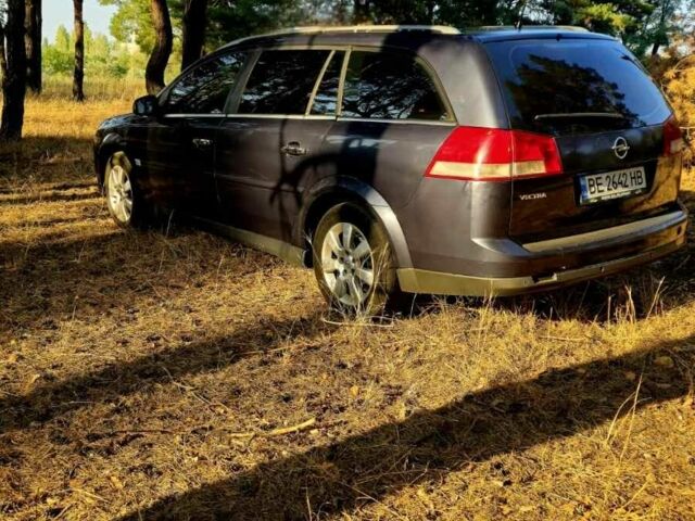 Серый Опель Вектра, объемом двигателя 1.9 л и пробегом 400 тыс. км за 5700 $, фото 4 на Automoto.ua