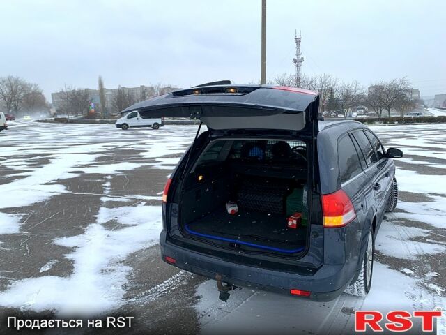 Серый Опель Вектра, объемом двигателя 2.8 л и пробегом 303 тыс. км за 5890 $, фото 3 на Automoto.ua