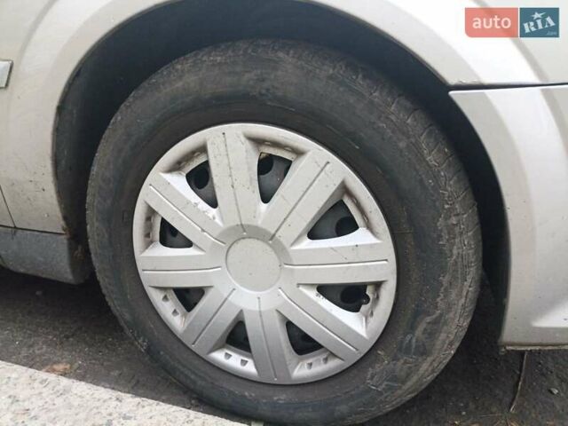 Серый Опель Вектра, объемом двигателя 1.9 л и пробегом 319 тыс. км за 4500 $, фото 26 на Automoto.ua