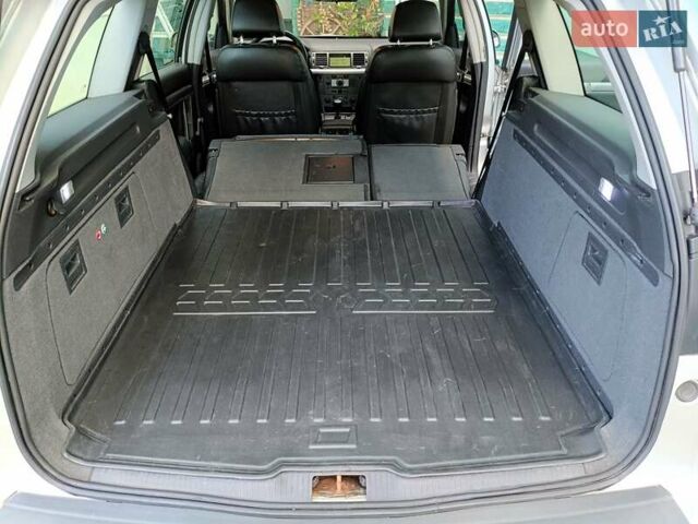 Серый Опель Вектра, объемом двигателя 1.8 л и пробегом 238 тыс. км за 5400 $, фото 20 на Automoto.ua