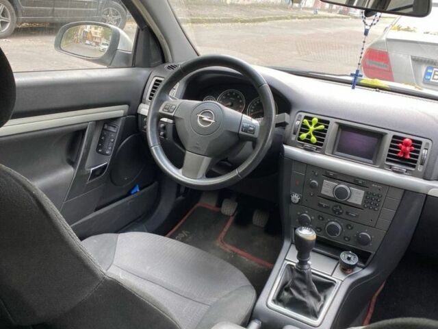 Серый Опель Вектра, объемом двигателя 1.8 л и пробегом 227 тыс. км за 2800 $, фото 18 на Automoto.ua