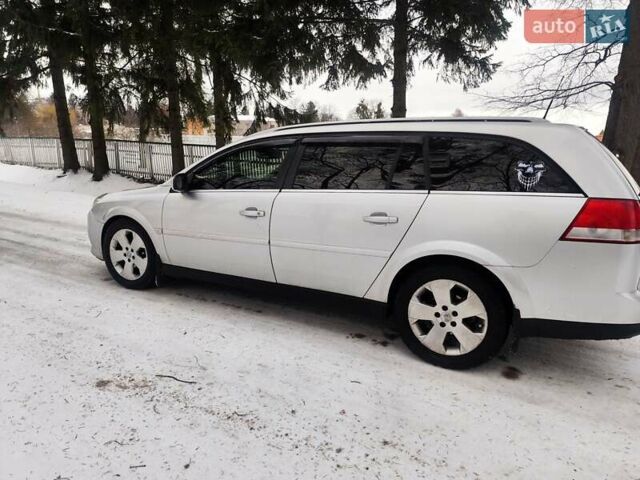 Сірий Опель Вектра, об'ємом двигуна 1.9 л та пробігом 327 тис. км за 4950 $, фото 2 на Automoto.ua