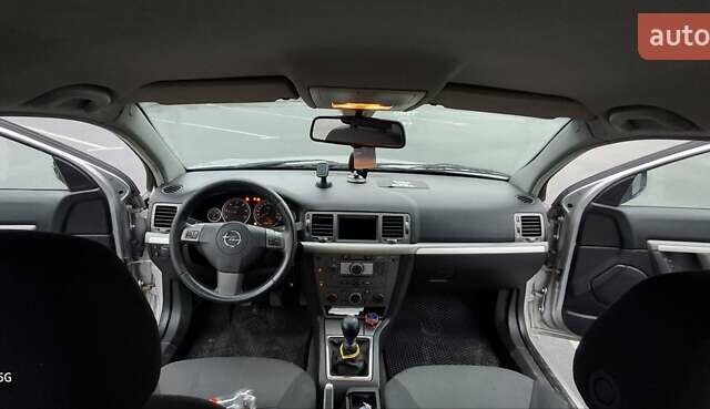 Сірий Опель Вектра, об'ємом двигуна 1.91 л та пробігом 308 тис. км за 5200 $, фото 12 на Automoto.ua