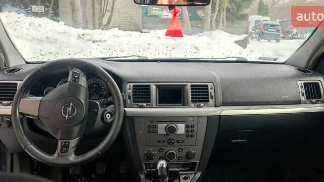 Серый Опель Вектра, объемом двигателя 1.9 л и пробегом 208 тыс. км за 3000 $, фото 13 на Automoto.ua