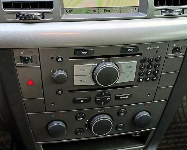 Серый Опель Вектра, объемом двигателя 1.8 л и пробегом 238 тыс. км за 5400 $, фото 10 на Automoto.ua