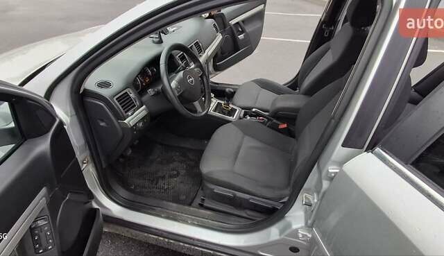 Сірий Опель Вектра, об'ємом двигуна 1.91 л та пробігом 308 тис. км за 5200 $, фото 7 на Automoto.ua