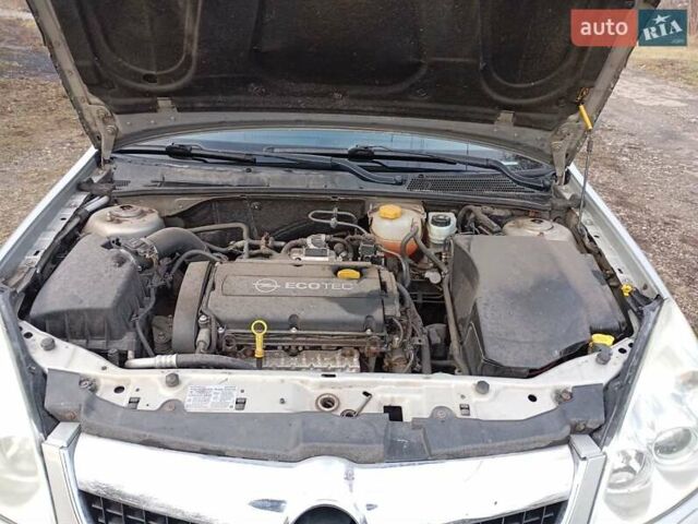 Сірий Опель Вектра, об'ємом двигуна 1.8 л та пробігом 257 тис. км за 5100 $, фото 5 на Automoto.ua