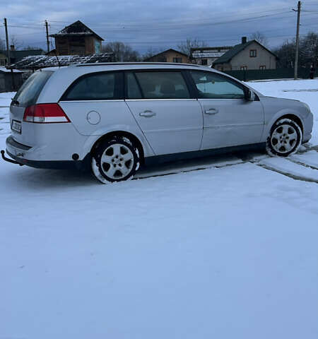 Серый Опель Вектра, объемом двигателя 1.8 л и пробегом 226 тыс. км за 2799 $, фото 6 на Automoto.ua