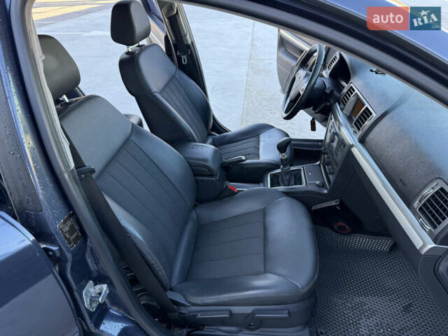 Сірий Опель Вектра, об'ємом двигуна 1.9 л та пробігом 336 тис. км за 4500 $, фото 13 на Automoto.ua