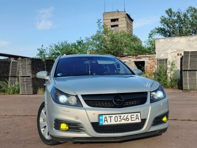 Серый Опель Вектра, объемом двигателя 1.91 л и пробегом 370 тыс. км за 5500 $, фото 5 на Automoto.ua