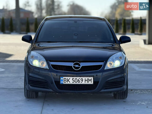 Сірий Опель Вектра, об'ємом двигуна 1.9 л та пробігом 336 тис. км за 4500 $, фото 1 на Automoto.ua