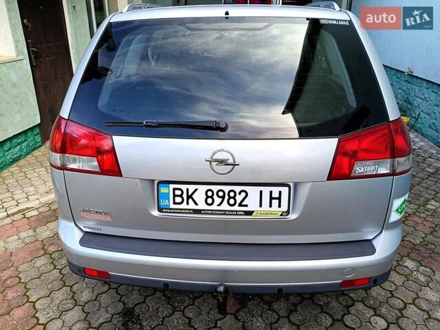Серый Опель Вектра, объемом двигателя 1.8 л и пробегом 238 тыс. км за 5400 $, фото 2 на Automoto.ua