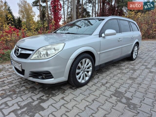 Сірий Опель Вектра, об'ємом двигуна 1.8 л та пробігом 319 тис. км за 5400 $, фото 4 на Automoto.ua