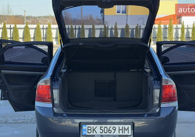 Сірий Опель Вектра, об'ємом двигуна 1.9 л та пробігом 336 тис. км за 4500 $, фото 27 на Automoto.ua