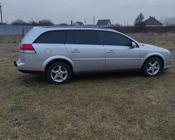 Серый Опель Вектра, объемом двигателя 1.9 л и пробегом 280 тыс. км за 7299 $, фото 8 на Automoto.ua