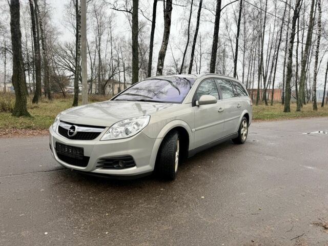 Серый Опель Вектра, объемом двигателя 1.9 л и пробегом 242 тыс. км за 2850 $, фото 2 на Automoto.ua