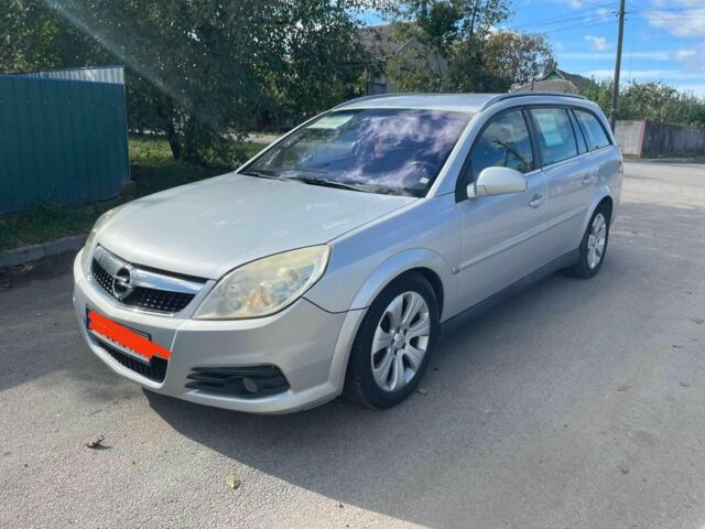 Сірий Опель Вектра, об'ємом двигуна 0 л та пробігом 237 тис. км за 5000 $, фото 1 на Automoto.ua