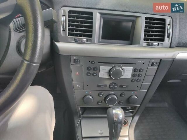 Сірий Опель Вектра, об'ємом двигуна 1.91 л та пробігом 230 тис. км за 6300 $, фото 6 на Automoto.ua