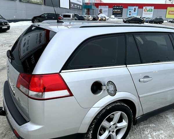 Сірий Опель Вектра, об'ємом двигуна 1.9 л та пробігом 276 тис. км за 3600 $, фото 8 на Automoto.ua
