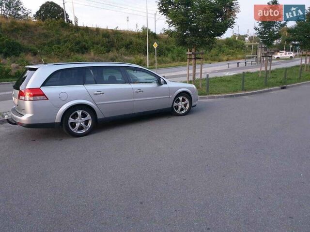 Серый Опель Вектра, объемом двигателя 1.91 л и пробегом 287 тыс. км за 6100 $, фото 4 на Automoto.ua