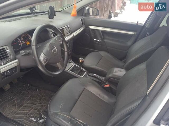 Сірий Опель Вектра, об'ємом двигуна 1.9 л та пробігом 334 тис. км за 5700 $, фото 5 на Automoto.ua