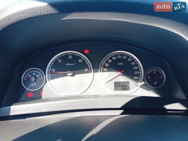 Сірий Опель Вектра, об'ємом двигуна 1.9 л та пробігом 333 тис. км за 4990 $, фото 14 на Automoto.ua