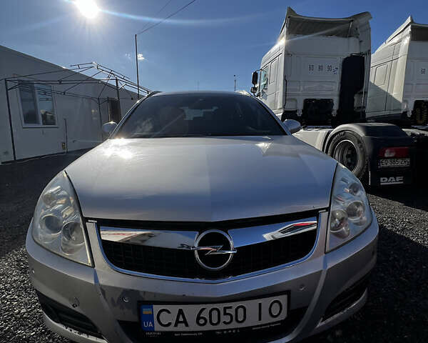 Серый Опель Вектра, объемом двигателя 1.91 л и пробегом 255 тыс. км за 5250 $, фото 10 на Automoto.ua