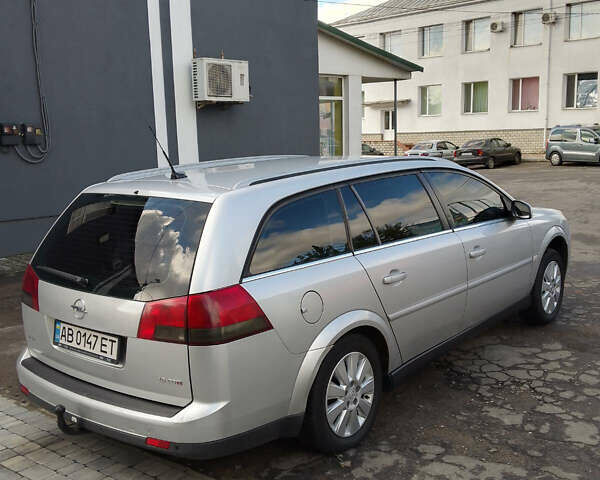 Серый Опель Вектра, объемом двигателя 1.91 л и пробегом 277 тыс. км за 5300 $, фото 3 на Automoto.ua