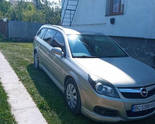 Опель Вектра 2008 в Городке на Automoto.ua Серый Опель Вектра, объемом двигателя 1.9 л и пробегом 320 тыс. км за 6200 $, фото 4 на Automoto.ua