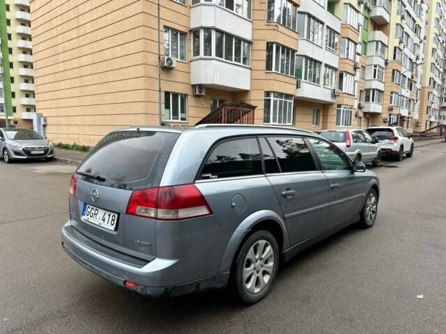 Серый Опель Вектра, объемом двигателя 1.9 л и пробегом 317 тыс. км за 1700 $, фото 4 на Automoto.ua