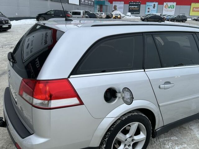 Серый Опель Вектра, объемом двигателя 1.9 л и пробегом 276 тыс. км за 3600 $, фото 12 на Automoto.ua