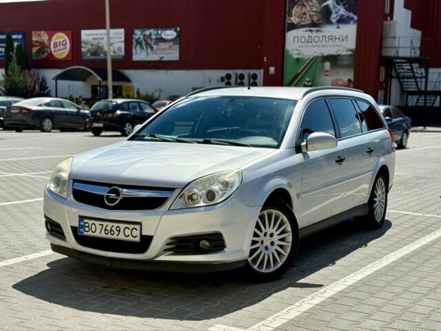 Сірий Опель Вектра, об'ємом двигуна 1.9 л та пробігом 299 тис. км за 5500 $, фото 1 на Automoto.ua