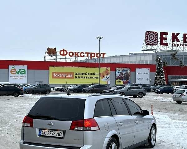 Сірий Опель Вектра, об'ємом двигуна 1.9 л та пробігом 276 тис. км за 3600 $, фото 6 на Automoto.ua