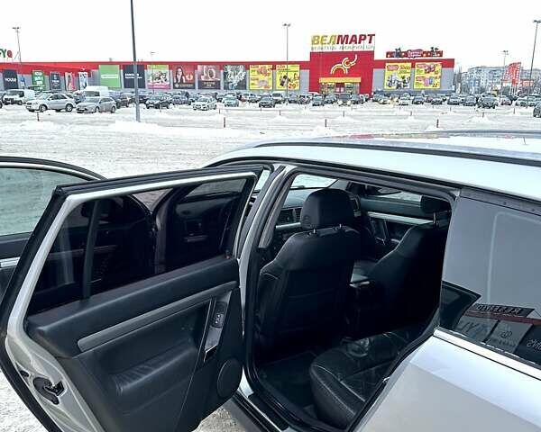 Сірий Опель Вектра, об'ємом двигуна 1.9 л та пробігом 276 тис. км за 3600 $, фото 11 на Automoto.ua