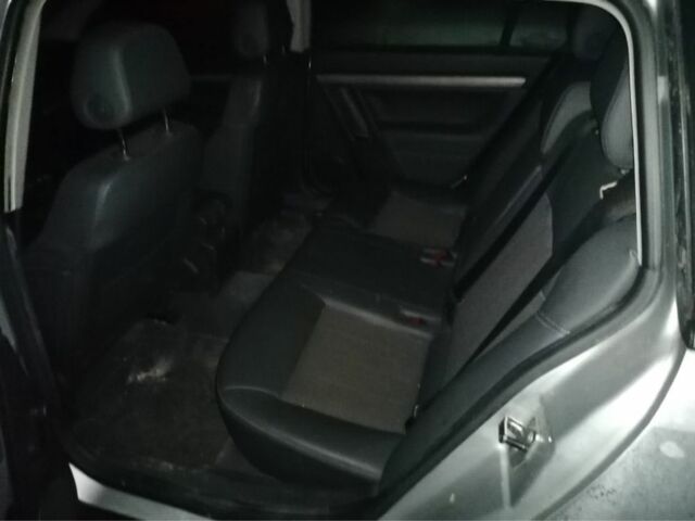 Серый Опель Вектра, объемом двигателя 0 л и пробегом 300 тыс. км за 1800 $, фото 6 на Automoto.ua