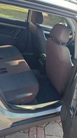 Серый Опель Вектра, объемом двигателя 1.9 л и пробегом 370 тыс. км за 5100 $, фото 2 на Automoto.ua